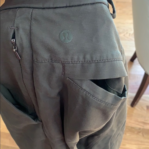 Lululemon size 32 spartan green commission pants classic fit - Picture 3 of 3